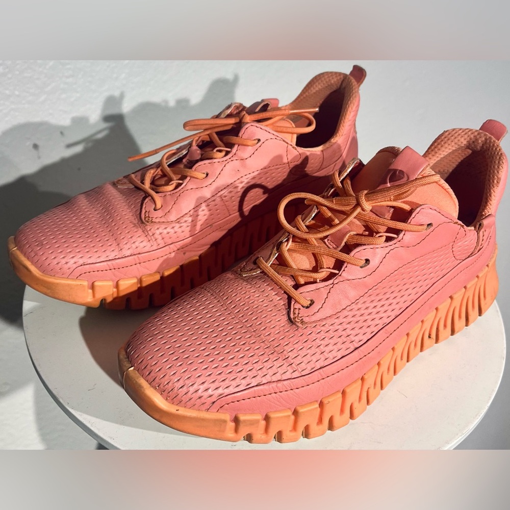 ECCO Gruuv sneakers in coral pink - Size 7 (Women’s)